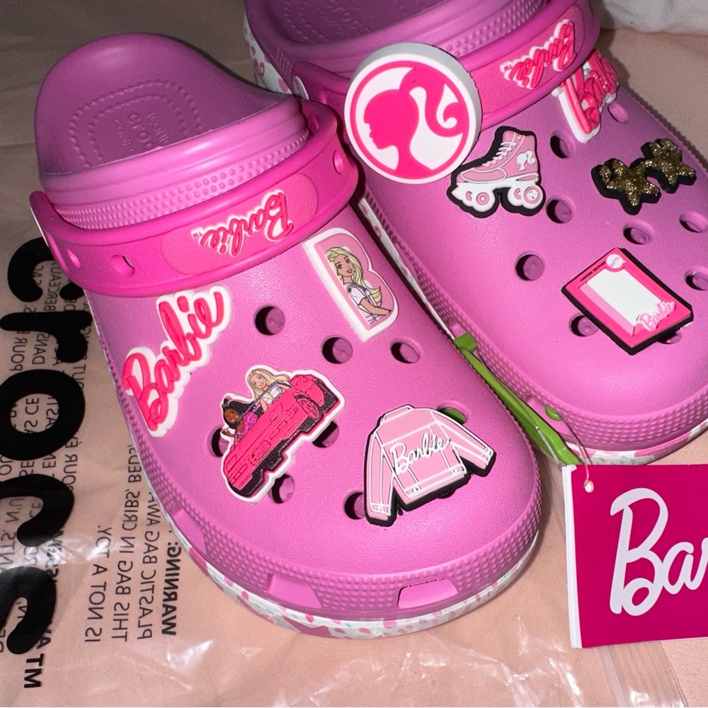 BARBIE X CROCS COLLAB